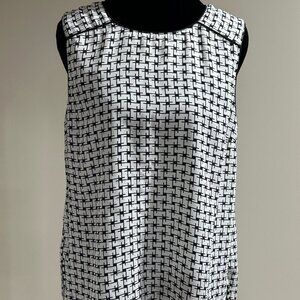 Daniel Rainn Sleeveless Blouse